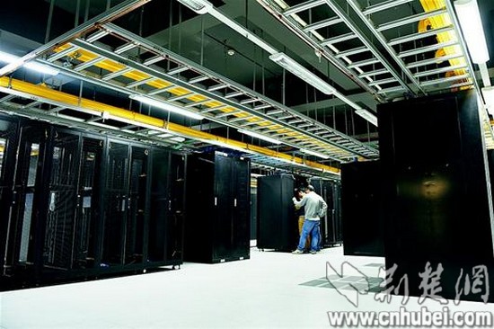 机房电费太高 湖北互联网企业七成服务器搬离本省(图1)